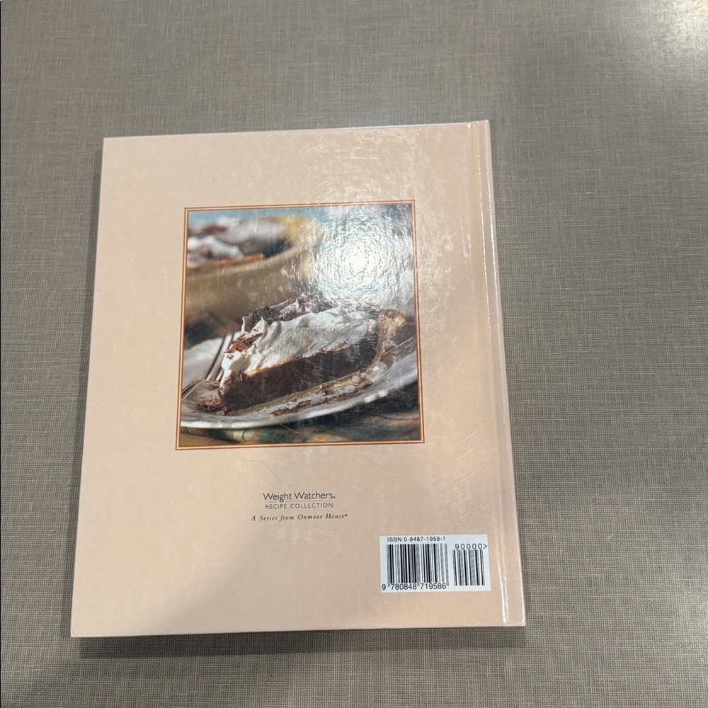 Weight Watchers Simple & Classic Homecooking Cookbook - Green Cover - Picture 4 of 4